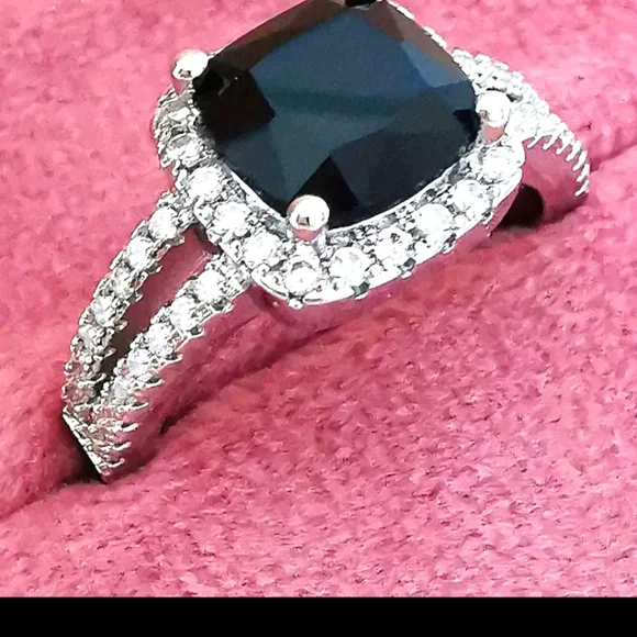 925 Silver Black Onyx Cocktail Ring SIZE 6 - Picture 2 of 4